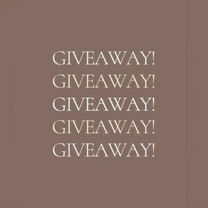 🍀🍀🍀Giveaway #2  Entry (with gift 🎁)